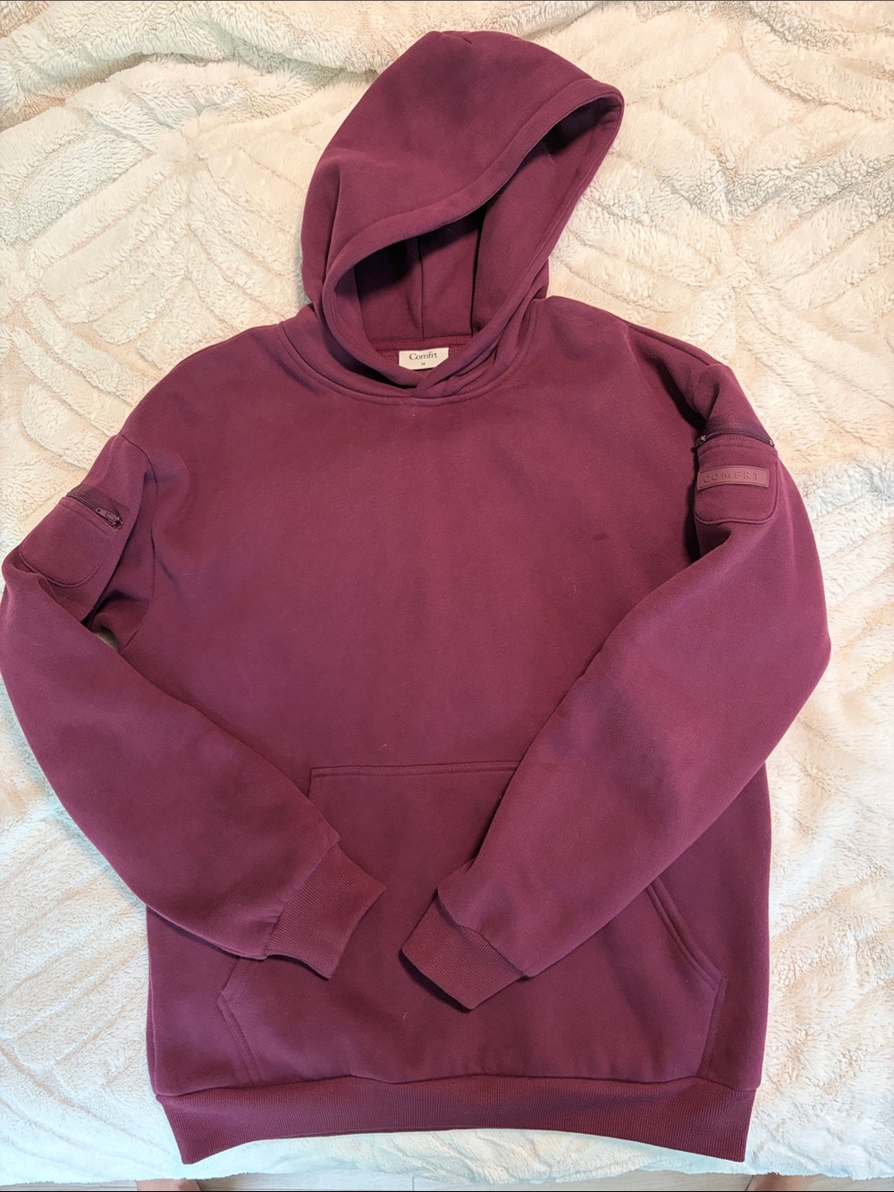COMFRT Travel Essentials Hoodie - Pre-Order
Plum / M